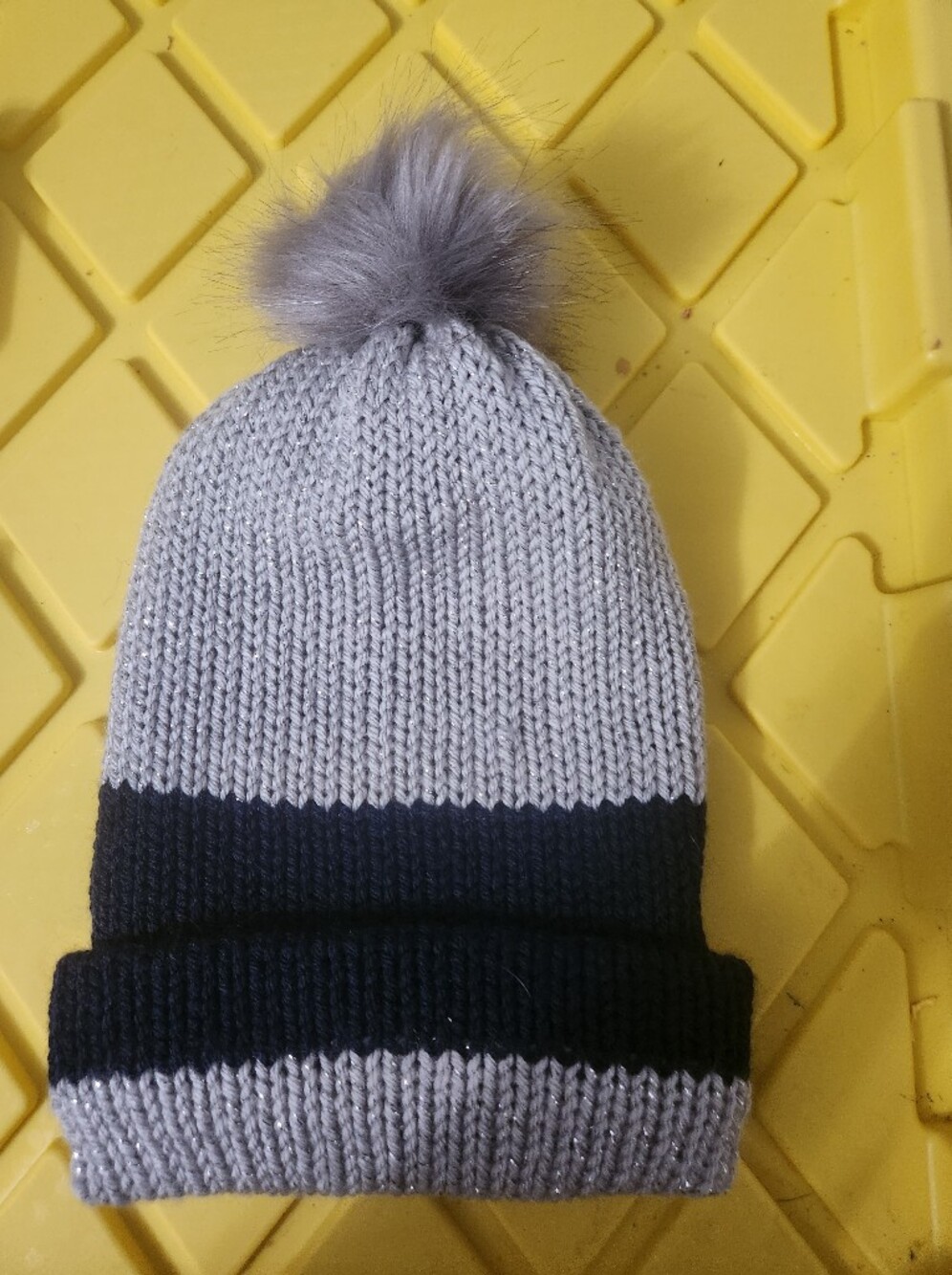 Brand NEW w/ tag Two-Tone Knit Pom Beanie Hat - Gray Metallic strands & Navy